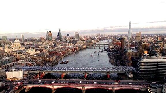 伦敦城市空中直升机飞行城市
