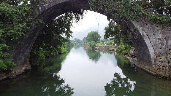 中国桂林美丽的富力桥