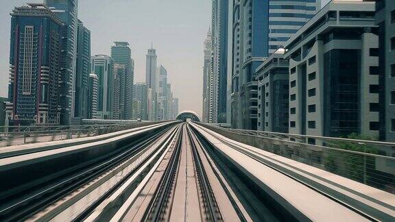 迪拜高架轨道地铁系统