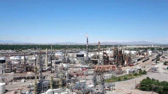 无人机的观点一个天然炼油厂