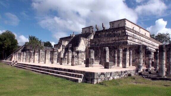 墨西哥尤卡坦半岛奇琴伊察的勇士神庙遗址