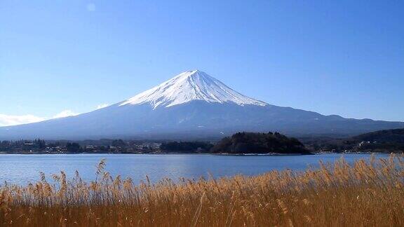 富士山在大风天-股票视频