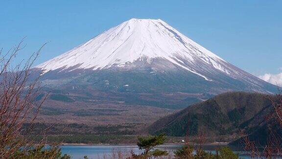 本须子湖的富士山;缩小