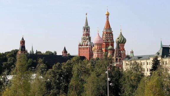 莫斯科克里姆林宫和圣巴西尔大教堂