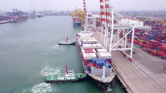 集装箱船货物船出口产品世界各地
