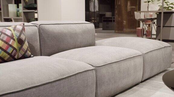 现代客厅内饰舒适的沙发现代舒适的房子