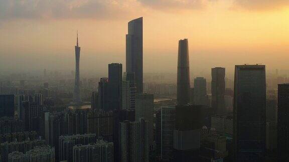 日落时分天空广州市市中心滨江区航拍全景4k中国