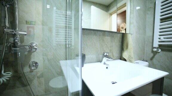 现代主浴室-现代卫生间的内饰