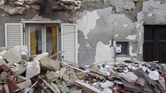 地震的强烈残余坎波托托阿布鲁佐拉奎拉省
