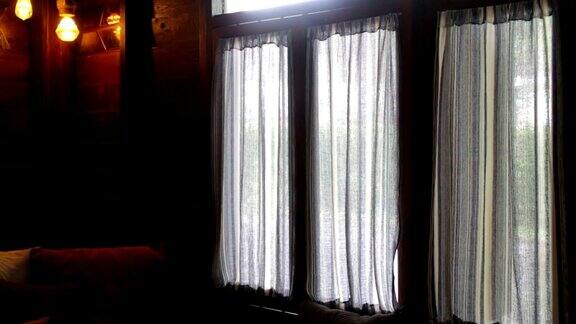 阳台窗户用透明窗帘