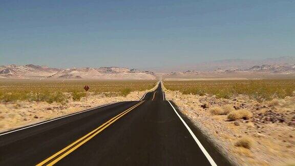 死亡谷的道路