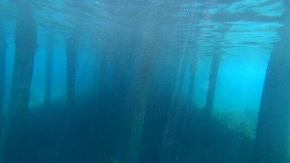 海底