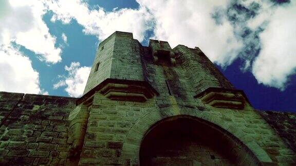 中世纪城堡的墙壁