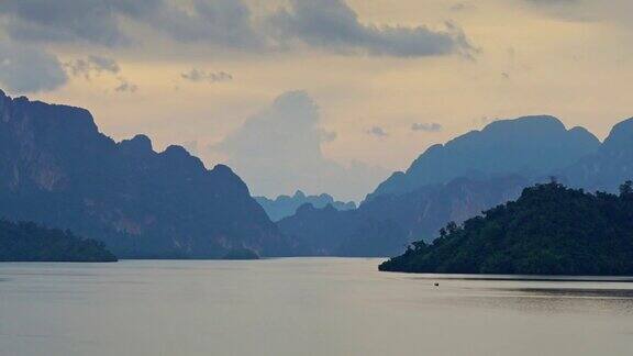 泰国周澜湖的日落时光流逝