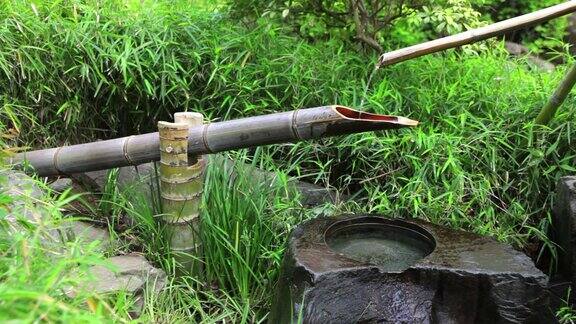 日本传统竹喷泉