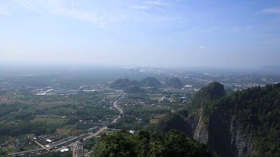 泰国甲米镇的乡村景色