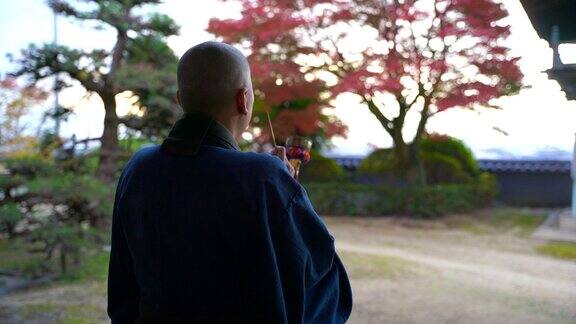 日本的临宰和尚就是坐禅