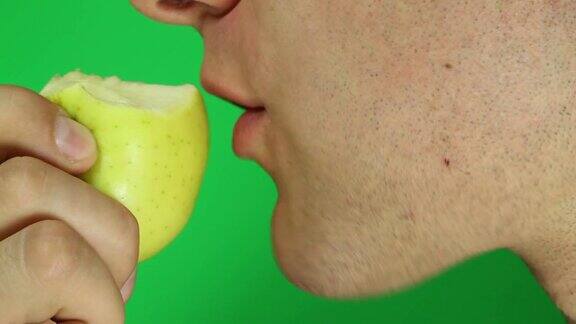 吃一个苹果