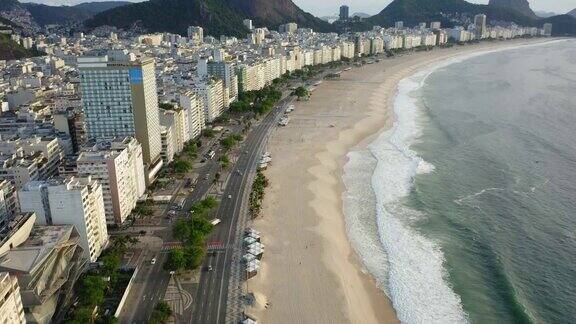 鸟瞰科帕卡巴纳海滩巴西里约热内卢
