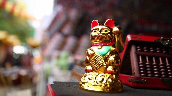 金色日本幸运猫