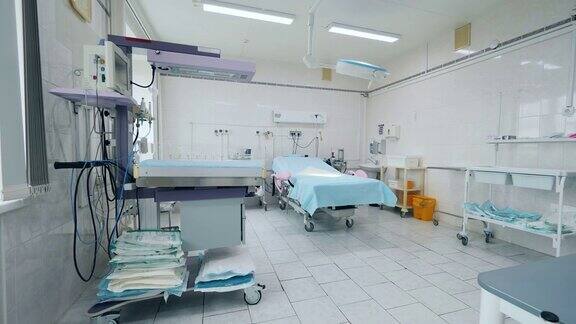 有医疗设备的病房
