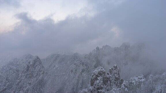 黄山的雪景时间间隔4k