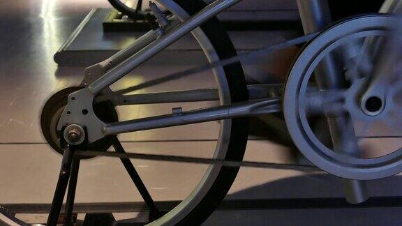 轮子的自行车