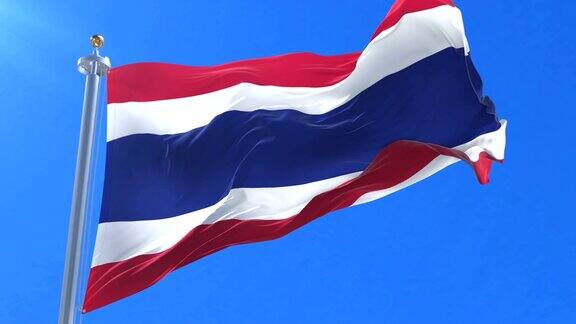泰国国旗迎风飘扬蓝天缓缓盘旋