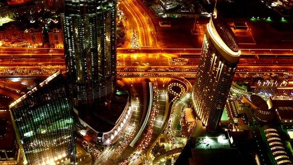 旅游Cinemagraphs迪拜城市夜间交通十字路口屋顶全景4k