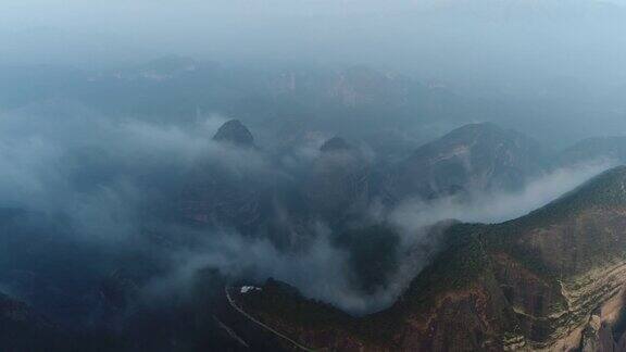 中国广西八角寨(八角村)峰红沙石质地貌