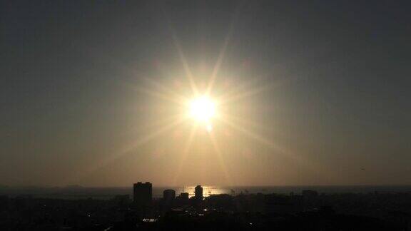 冲绳那霸市区日落美景