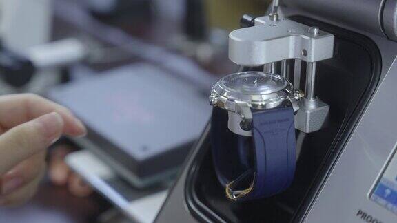手表加工 表盘压膜 手表制作流程