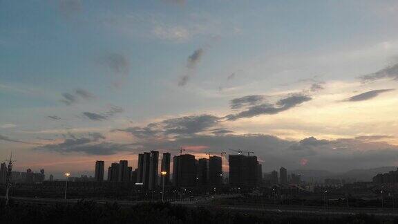 阴天下雨 乌云满天 乌云遮日 变幻莫测的