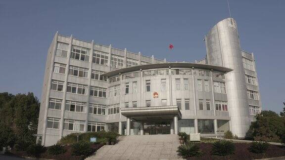 武宁县法院大气航拍城市政府建筑