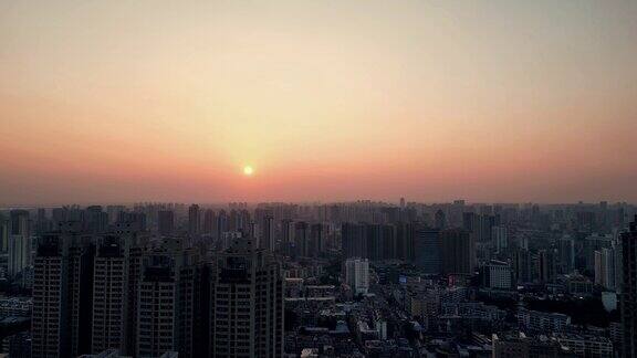 湖北襄阳城市日落晚霞夕阳航拍 