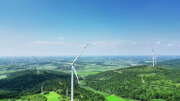 航拍新能源风力发电风车