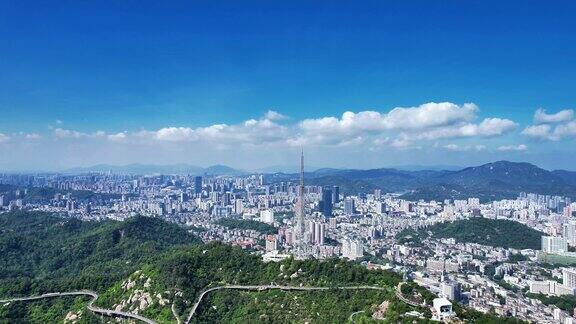 广东珠海城市蓝天白云天际线大景航拍