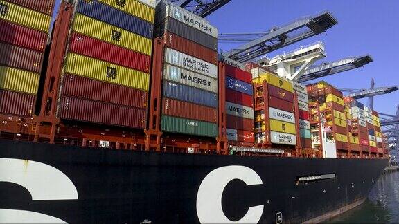 盐田港码头航运船舶集装箱运输全球贸易经济