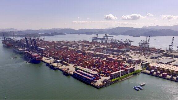 航拍盐田港码头风景实拍集装箱码头货轮装卸