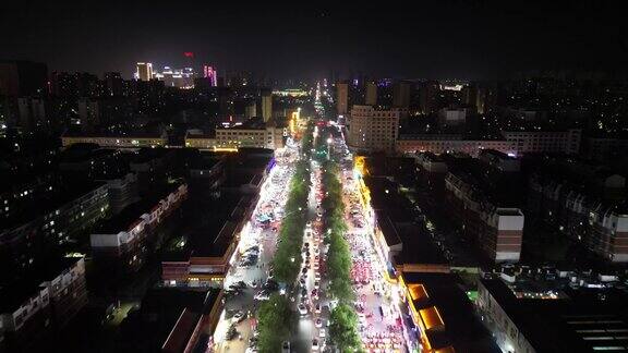 山东东营运河路美食街夜景航拍