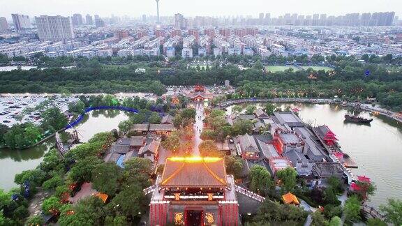 清明上河园夜幕降临夜景灯光航拍