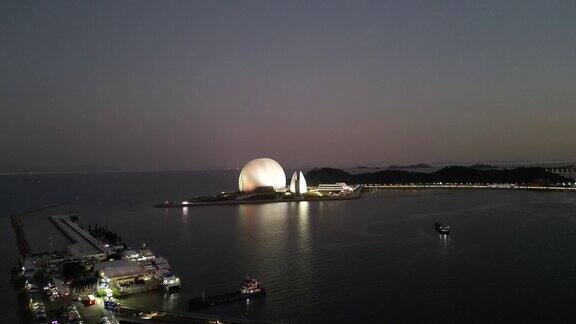 航拍广东珠海日月贝夜景