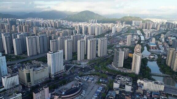 航拍温州鹿城区城市天际线