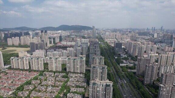 航拍江苏无锡蠡湖大道城市大景