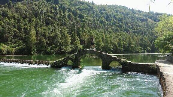 自然风光小桥流水风景实拍