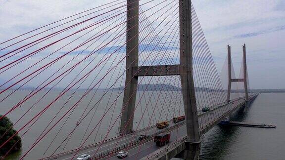 航拍鄱阳湖大桥高速公路车流「单镜」