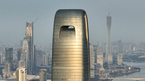 琶洲保利、广州塔、珠江新城的长焦航拍同框